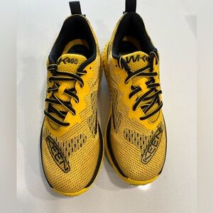 NEW Keen Women’s WK400 Walking Sneaker Size 9